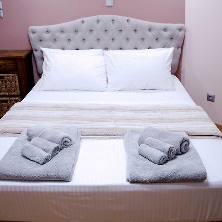 George'S Cozy Apartment In Plaka Афины Экстерьер фото