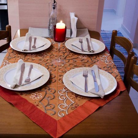 George'S Cozy Apartment In Plaka Афины Экстерьер фото
