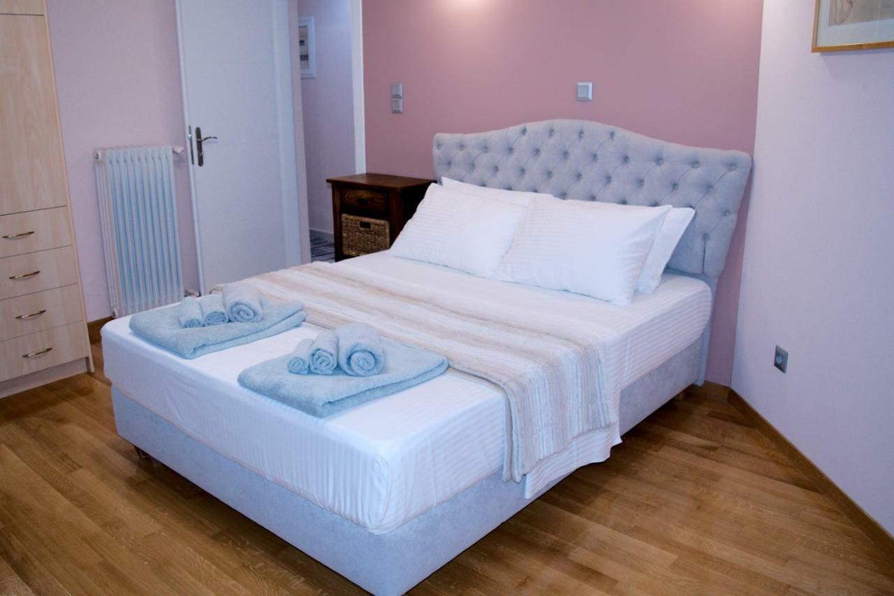 George'S Cozy Apartment In Plaka Афины Экстерьер фото